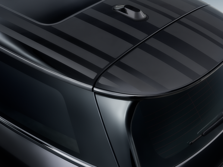 Top view of the all-electric MINI Cooper Paul Smith Edition roof in black.