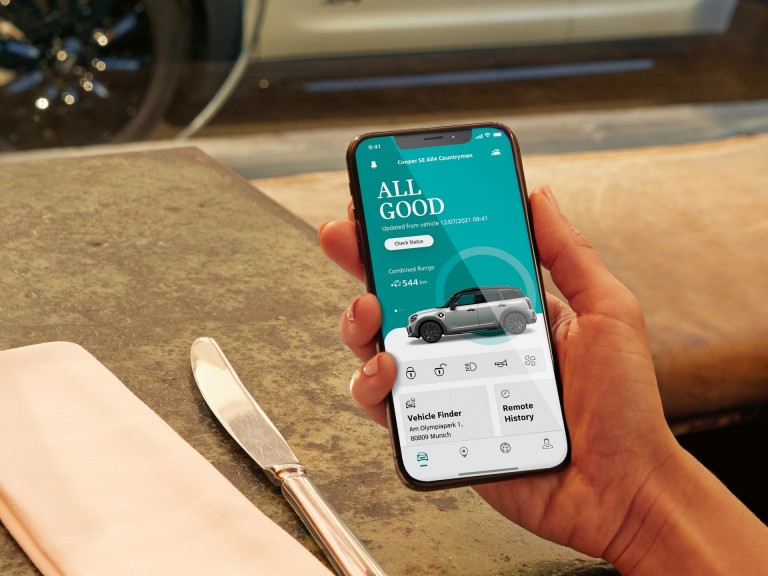 MINI Connected – remote services – control