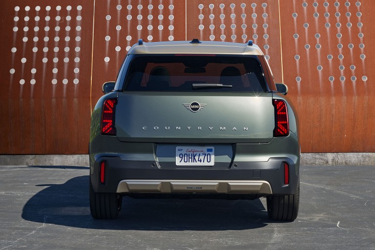 MINI Countryman - exterior - rear view