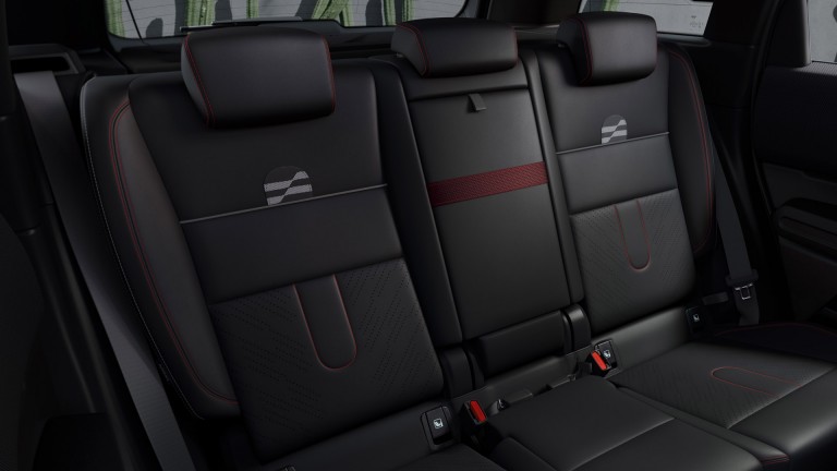 MINI Countryman - gallery interior - jcw style upholstery